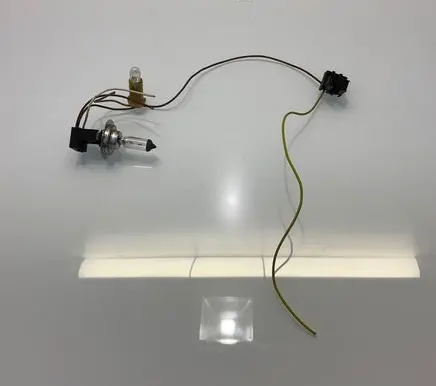 Mercedes-Benz C W203 Headlight/headlamp bulb 