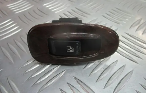 KIA Spectra Electric window control switch