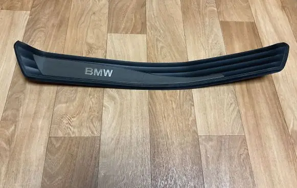 BMW 5 E60 E61 Rear sill trim cover 7034305 22339910