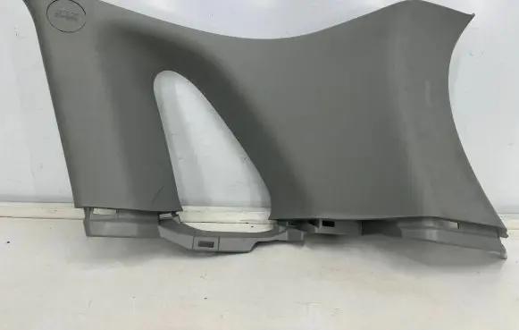Mitsubishi ASX (C) pillar trim 7230a528