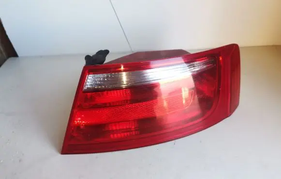 Audi A5 8T 8F Rear/tail lights 8T0945096
