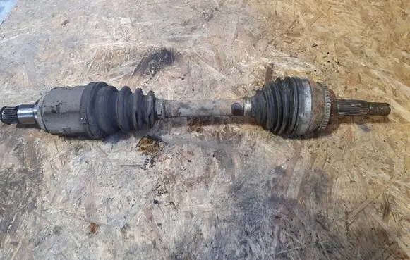 Toyota Corolla E120 E130 Front driveshaft