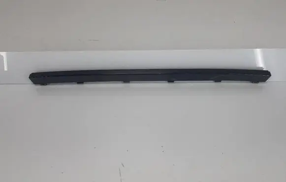 Volvo XC90 Front bumper splitter molding 31383799