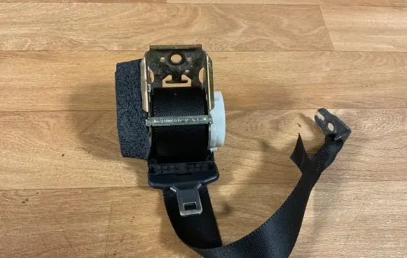 Ford Focus Rear seatbelt 4M51A611B68
