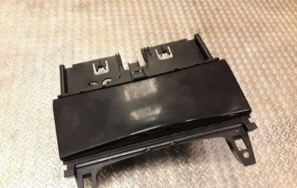 Mercedes-Benz C W204 Car ashtray 2046801350 A2046801350