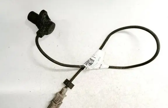 Volkswagen PASSAT B5 Crankshaft position sensor 0261210140