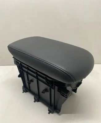 Toyota RAV 4 (XA40) Armrest 5882342030