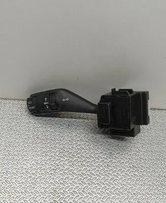 Ford Focus Indicator stalk 4M5T13335BD