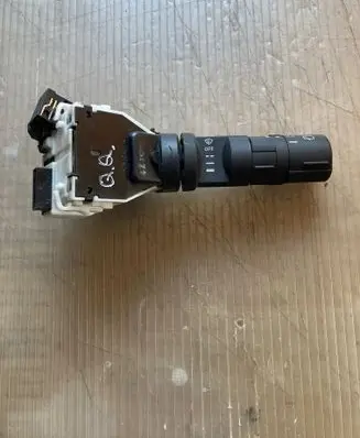 Nissan Qashqai Wiper control stalk
