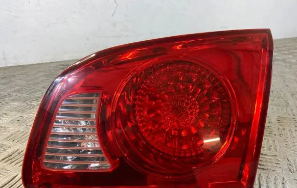 Hyundai Santa Fe Tailgate rear/tail lights 924062B000