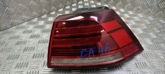 Volkswagen Golf VII Rear/tail lights 5G0945096Q