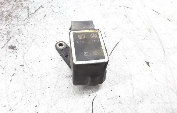 Mercedes-Benz B W245 Headlight/headlamp level sensor A0105427717