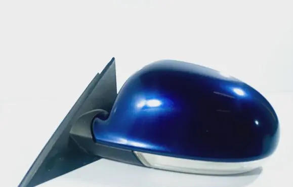Volkswagen PASSAT B5.5 Front door electric wing mirror E1010781