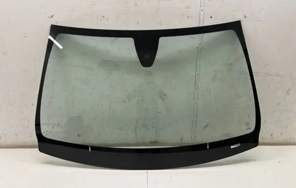 Mercedes-Benz GLA W156 X156 Front windscreen/windshield window DOT24M203AS1 E000257 A1566700400
