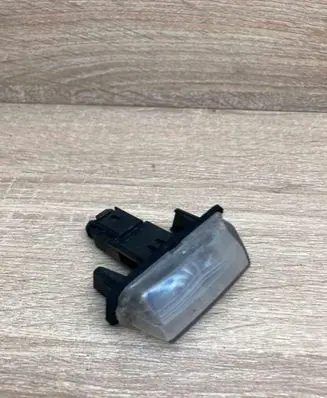 Toyota Yaris Number plate light 0507R CML02107