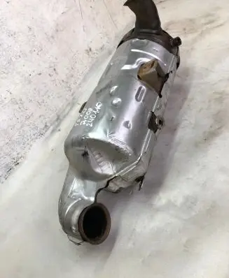Peugeot 2008 II Catalyst/FAP/DPF particulate filter 9833331780