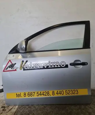 Hyundai i30 Front door 