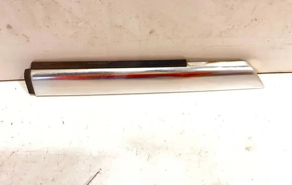 BMW 6 F06 Gran coupe Front door glass trim molding 