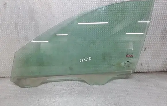 Hyundai Grandeur Front door window glass four-door