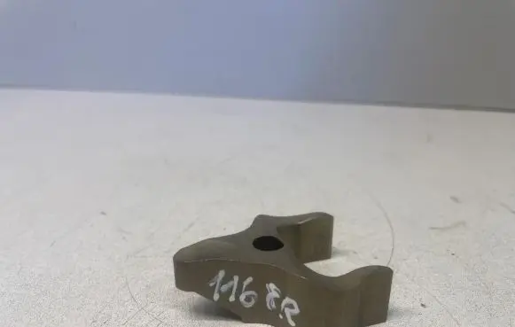 BMW 5 F10 F11 Fuel Injector clamp holder