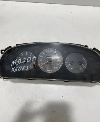 Mazda Xedos 6 Speedometer (instrument cluster) CA38 PLI48B