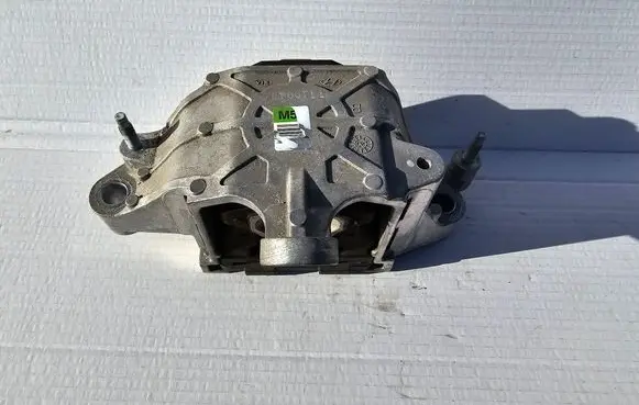 Hyundai Tucson IV NX4 Gearbox mount 21824N9500