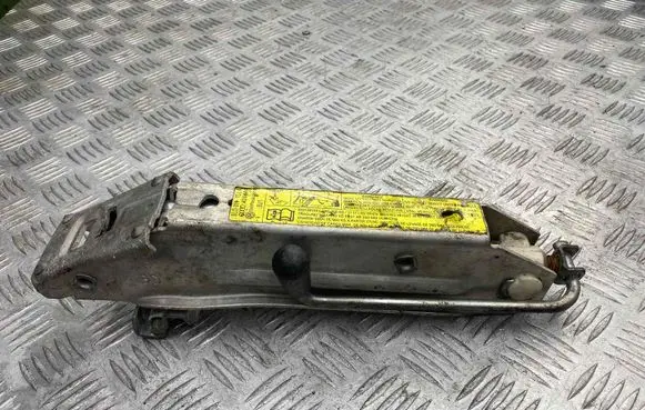 Audi A4 S4 B6 8E 8H Lift Jack 8L0011031A