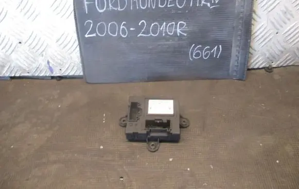 Ford Mondeo MK IV Door control unit/module 7G9T14B533AD