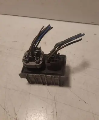 Opel Insignia A Glow plug pre-heat relay 55574293