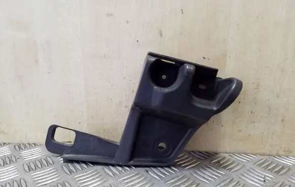BMW X3 E83 Bumper support mounting bracket corner 3400956