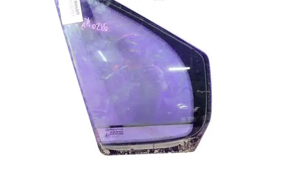 Renault Modus Front door window glass four-door