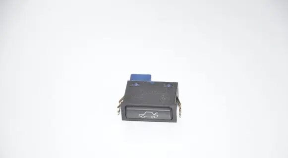Tailgate opening switch