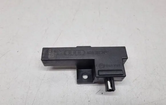 Audi A6 S6 C7 4G Keyless (KESSY) go control unit/module 8K0907247