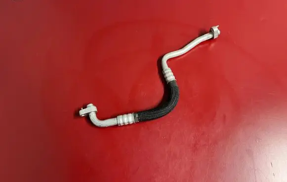 BMW i3 Air conditioning (A/C) pipe/hose 9317396 64509317396