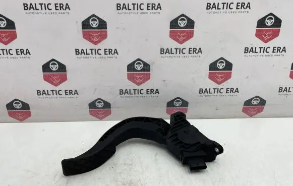 Audi A4 S4 B9 Accelerator throttle pedal 8W1723523 6PV01164201