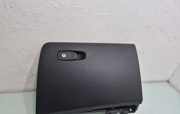 Volvo S60 Glove box set 31477861