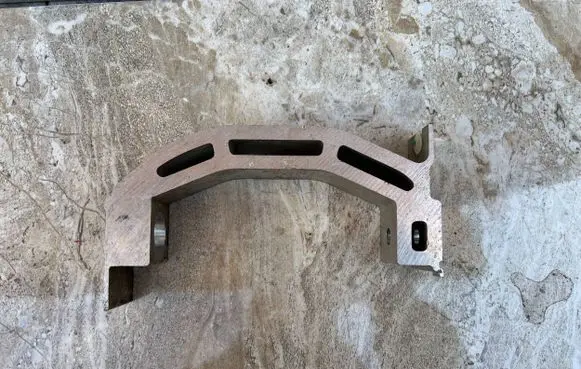 Volvo C40 Engine mounting bracket 31681596 2534B1727 P9191016
