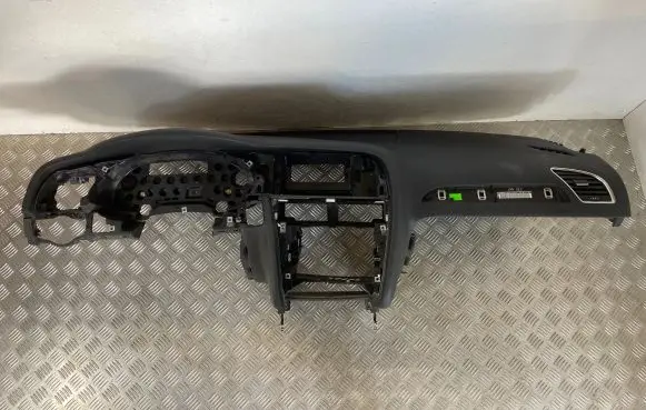 Audi A4 S4 B8 8K Dashboard 8K1857041A PNE1579379J