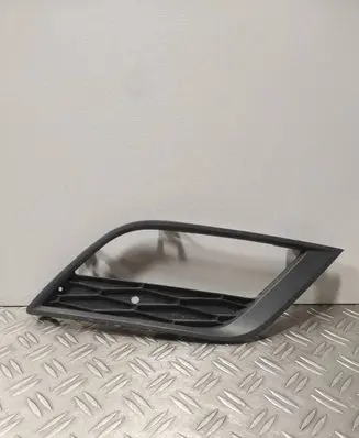 Seat Ibiza IV (6J,6P) Front bumper lower grill 6J0853666E 14884SG4