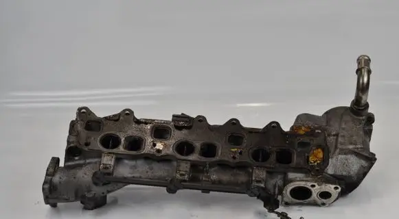 Mercedes-Benz C W203 Intake manifold LF00052