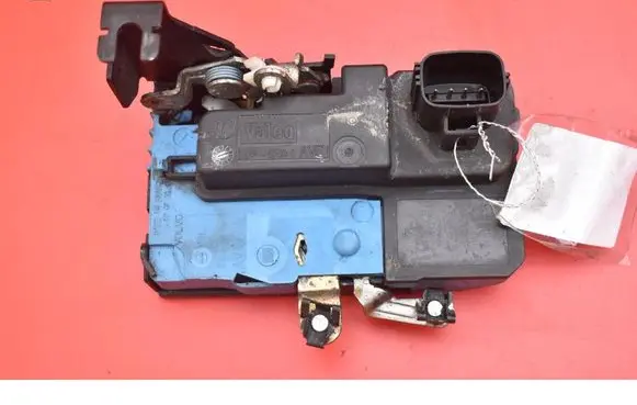 Volvo S80 Front door lock