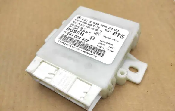 Mercedes-Benz Vito Viano W639 Parking PDC control unit/module A6399003300 A6399022000