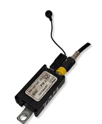 Citroen C5 Aerial antenna amplifier 13201100 0506E 9651637280