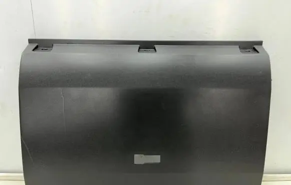 Iveco Daily 6th gen Side skirt rear trim 5801821757 5801822195 5801821755