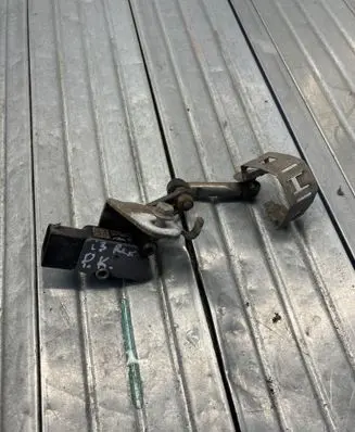 BMW i3 Front height sensor lever 6867646 10172401233 0901400974
