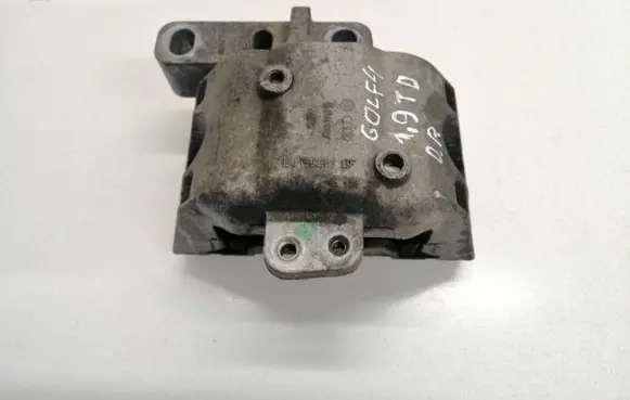 Volkswagen Golf IV Engine mount bracket 1J0199262