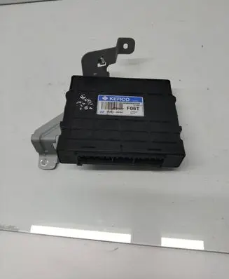 Hyundai Santa Fe Gearbox control unit/module 954403A381 179025Y 9090930424A0