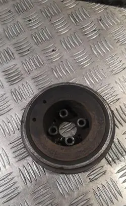 Volkswagen Golf IV Crankshaft gear 038