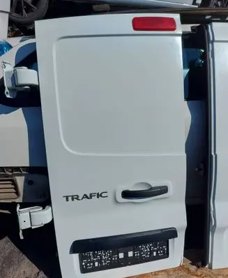 Renault Trafic III (X82) Rear door 