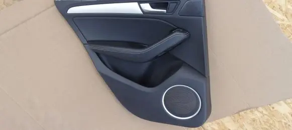 Audi Q5 SQ5 8R Rear door card panel trim
